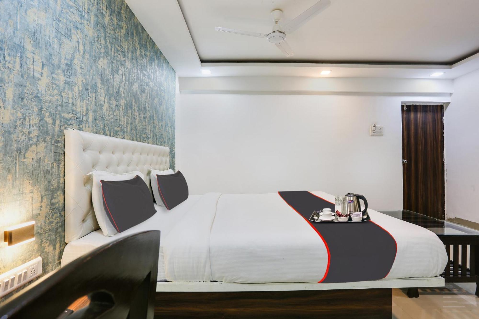 מומביי Capital O Arsh Executive Inn מראה חיצוני תמונה